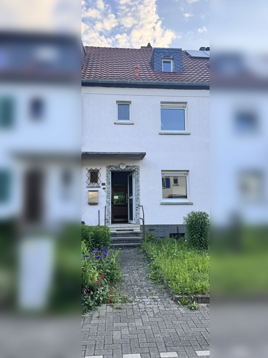 Straßenansicht
